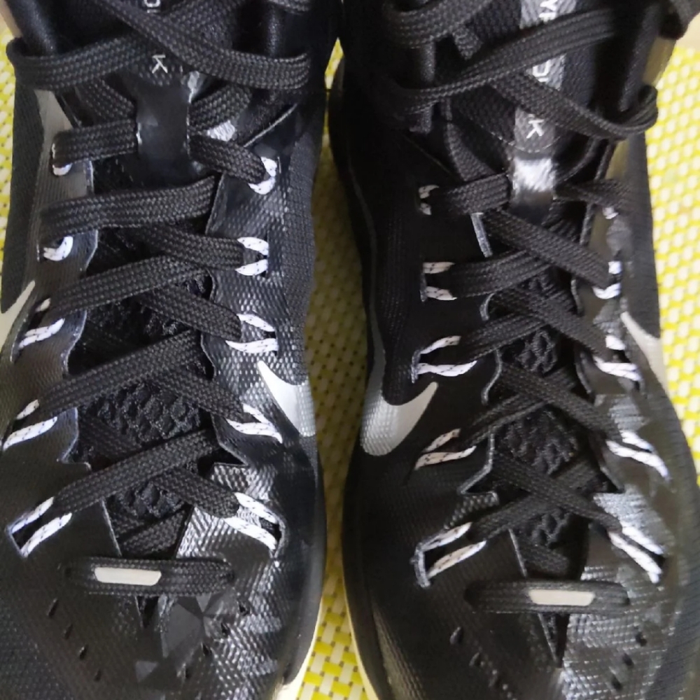 Nike Hyperdunk - image 2